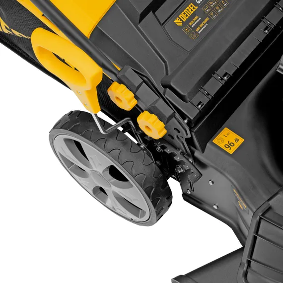 Газонокосилка бензиновая GLD-460-K, 150 см3, 46 см, 50 л// Denzel