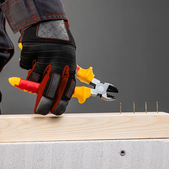 Бокорезы Insulated, 180 мм, двухкомпонентные рукоятки Matrix Professional