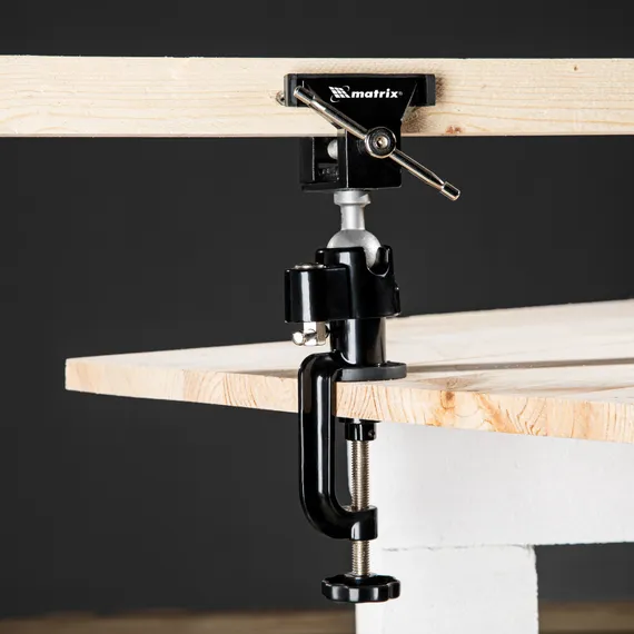 Тиски настольные, многофункциональные, сменная насадка, хомут для дрели, шарнирный механизм, 70 мм Matrix
