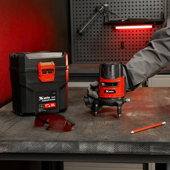 Лазерный уровень CRX-30R, 30 м, красный луч, батарейки, резьба 5/8" MTX