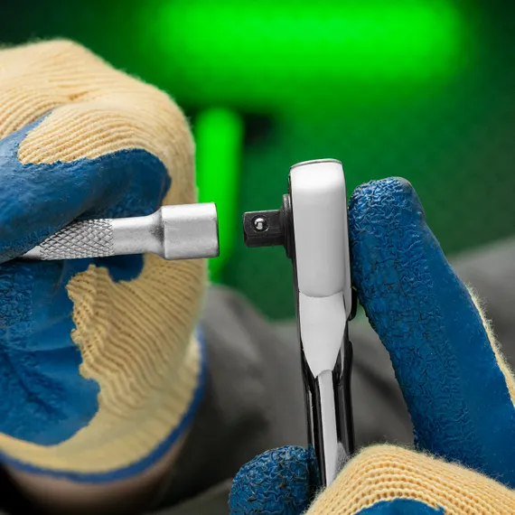 Ключ-трещотка 1/4", 45 зубьев, цельнометаллический, с быстрым сбросом, CrV, хром Сибртех