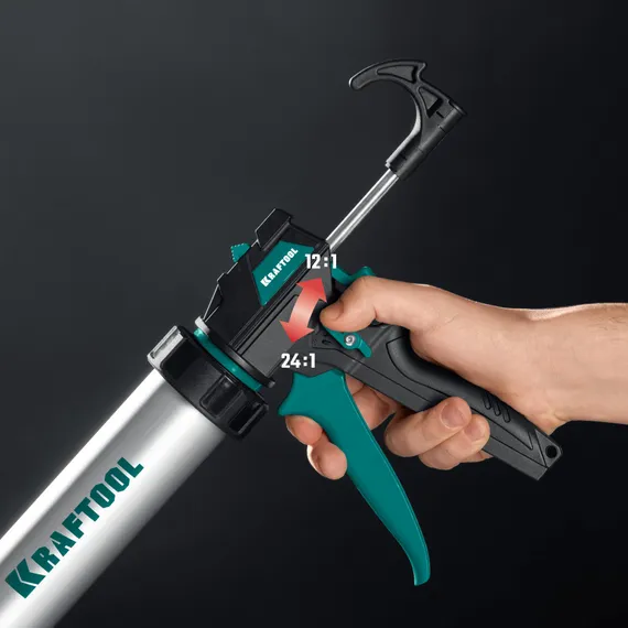 KRAFTOOL ULTRA 600 мл, прямой забор, регулировка силы давления, вариативная антикапельная система, закрытый пистолет для герметикаа (06677-60)