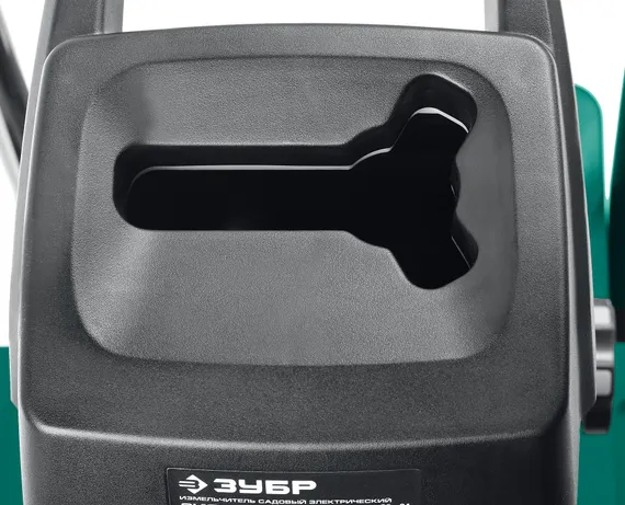 Электрический измельчитель ЗУБР 2800 Вт (ЗИЭ-44-2800)