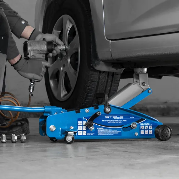 Домкрат гидравлический подкатной с фиксатором, 2,5т SAFETY PIN, 140-385 мм Stels