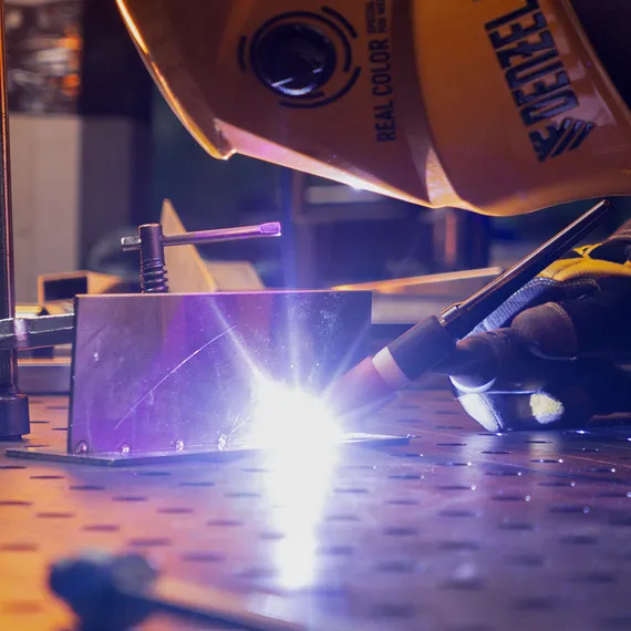 Аппарат инвертор. аргонодуговой сварки ITIG-200 DС Pulse Cold Weld, 200 А, ПВ 60% Denzel