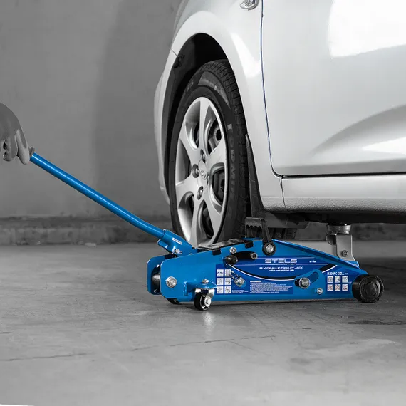 Домкрат гидравлический подкатной с фиксатором, 2,5т SAFETY PIN, 140-385 мм Stels