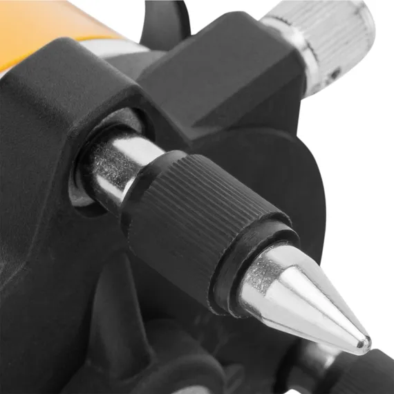 Лазерный уровень LX3, 10 м, ± 0,3 мм/1 м, 635 нм, 4 вертикальных, 1 горизонтальная плоскости, резьба 5/8" Denzel