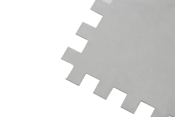 Гладилка из нержавеющей стали, 280 х 130 мм, зеркальная полировка, пластмассовая ручка, зуб 8 х 8 мм Matrix