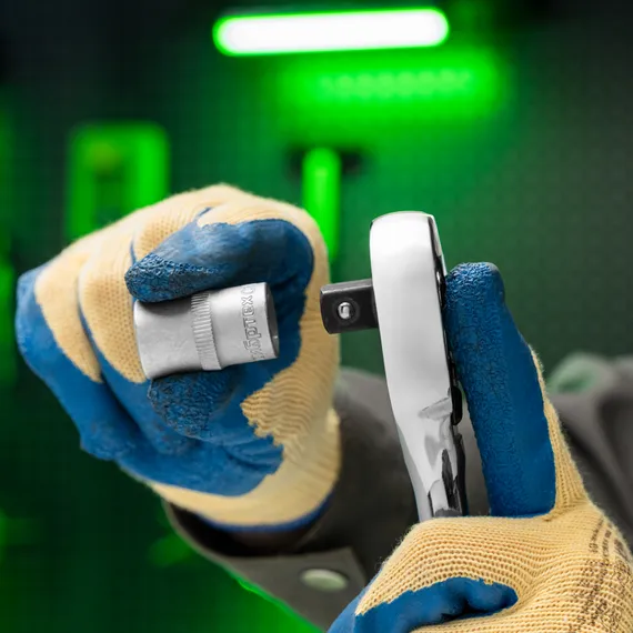 Ключ-трещотка 1/2", 45 зубьев, с быстрым сбросом, CrV, хром Сибртех