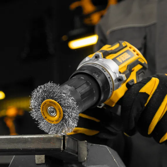 Щетка для дрели, 60 мм, Плоская, со шпилькой, нержавеющая витая проволока Denzel