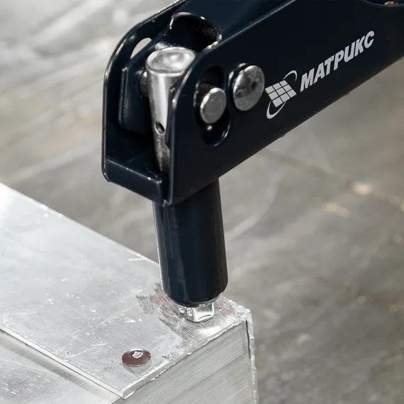 Заклепки 4.0 х 10 мм RAL 8017, темно-коричневый, 50 шт Matrix