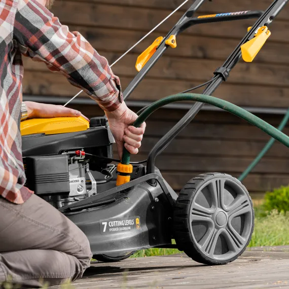 Газонокосилка бензиновая GLD-460SP, 146 куб.см, ширина 46 см, привод 7 уровней, травосборник 50 л Denzel