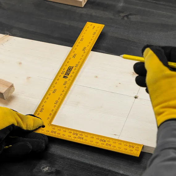 Угольник стальной, 200 х 300 мм Denzel